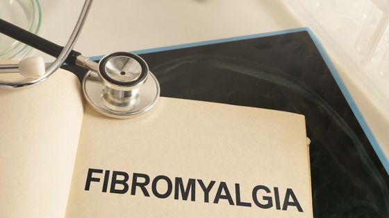 Common Causes Behind Fibromyalgia and Its Treatment Options